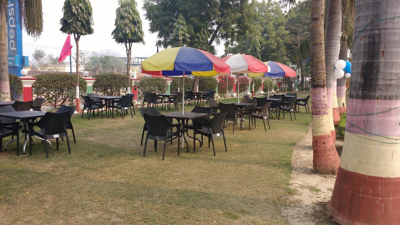 Sanjay Motels I Pvt Ltd Pura Raghunāth Buitenkant foto