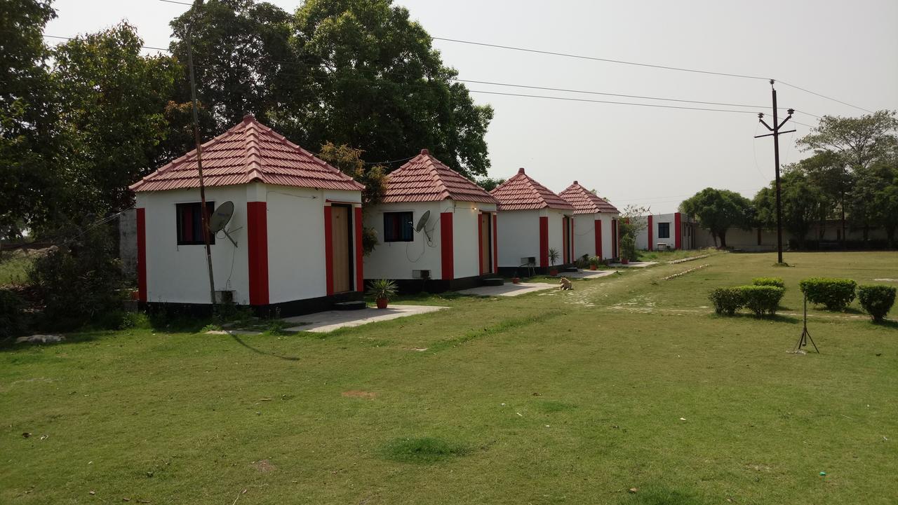 Sanjay Motels I Pvt Ltd Pura Raghunāth Buitenkant foto
